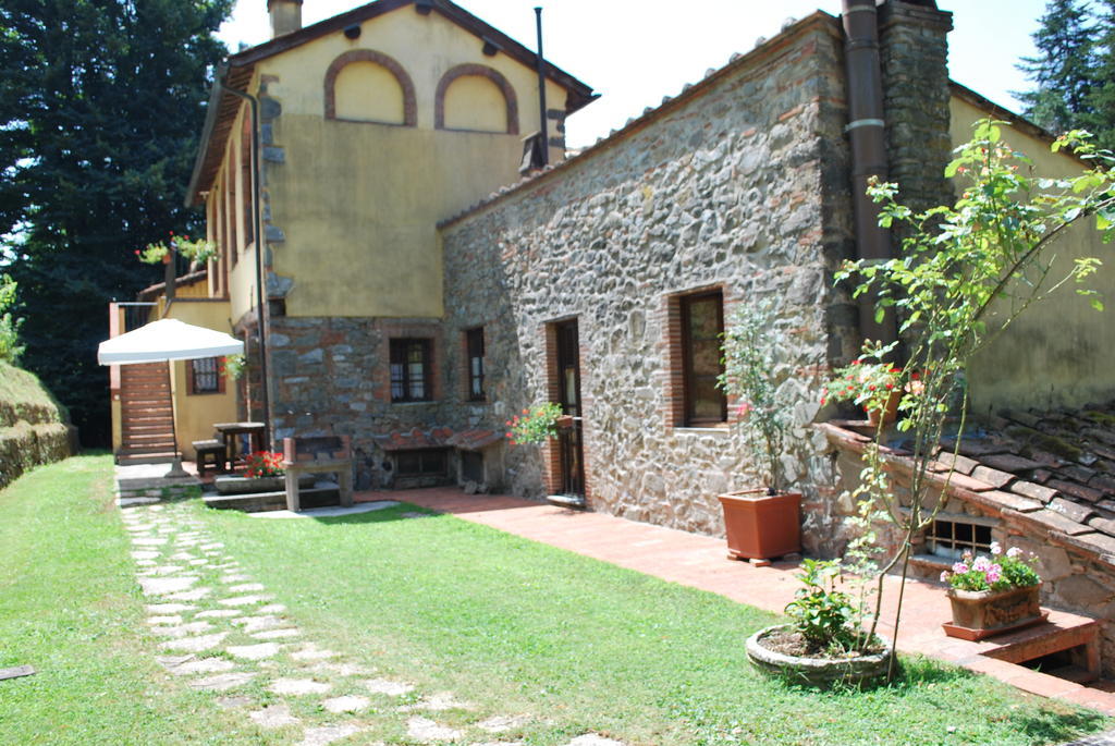 A Casa Del Tosi Villa ลุคคา ภายนอก รูปภาพ
